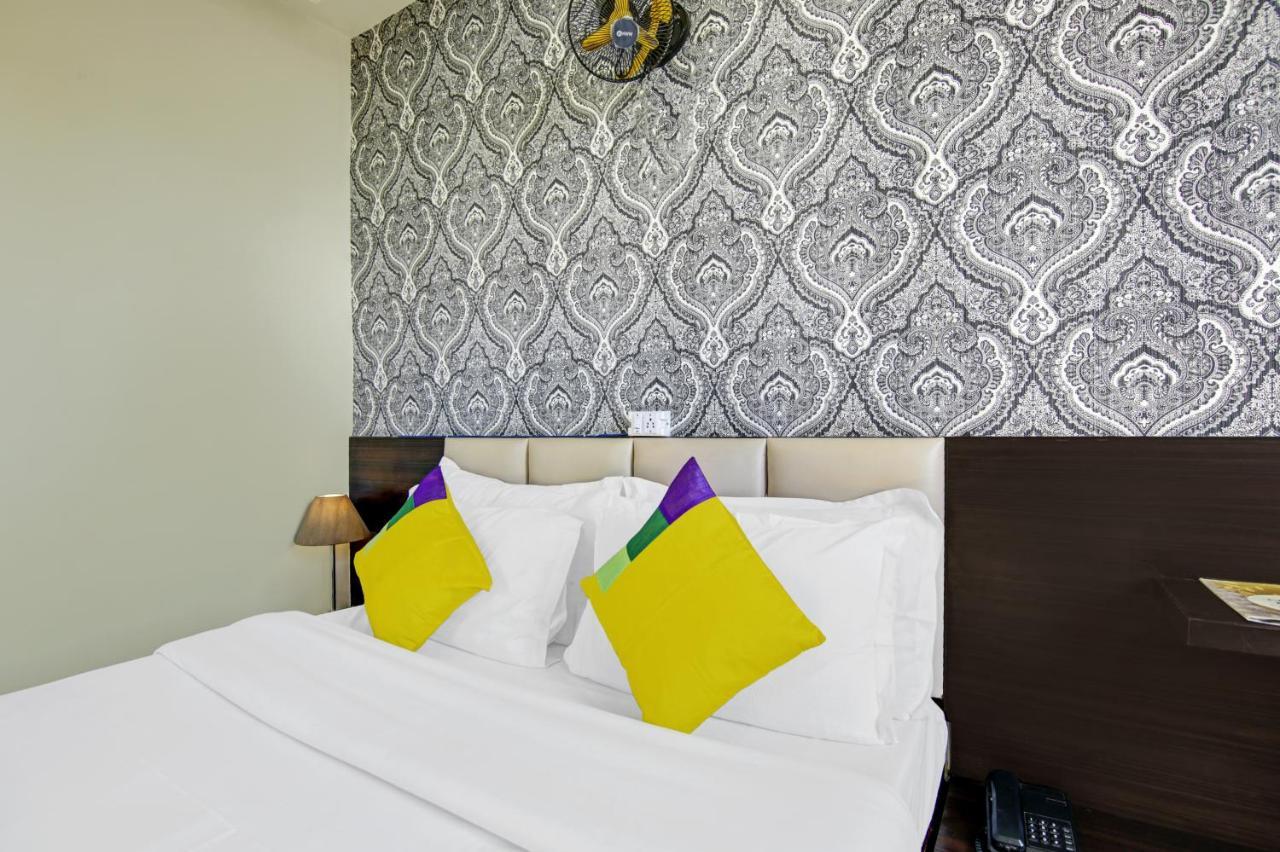 Itsy Hotels Crystal Palace With Valley View Shimla Exterior foto