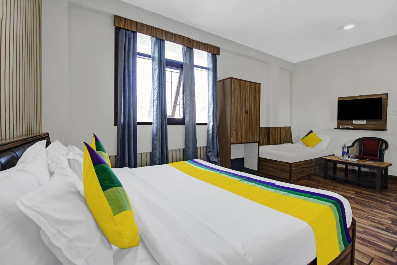Itsy Hotels Crystal Palace With Valley View Shimla Exterior foto