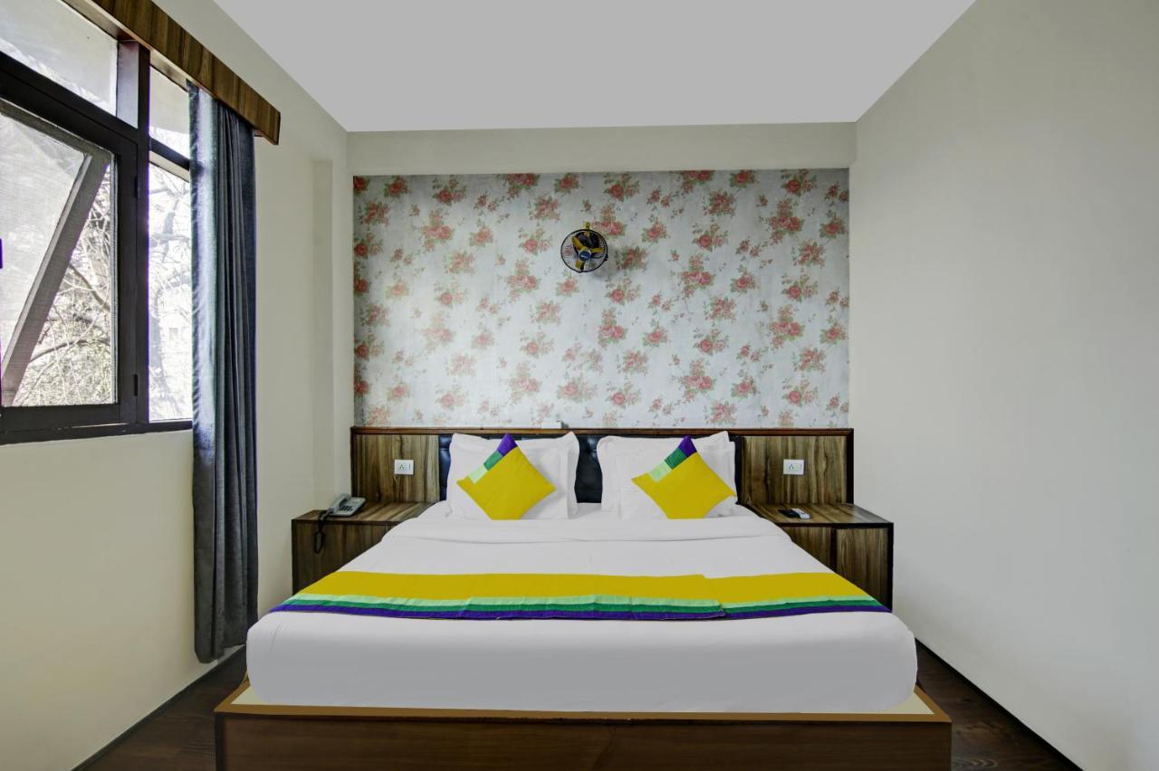 Itsy Hotels Crystal Palace With Valley View Shimla Exterior foto